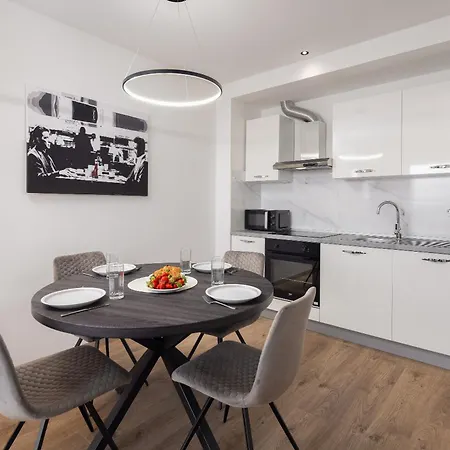 Apartamento Adoria Makarska